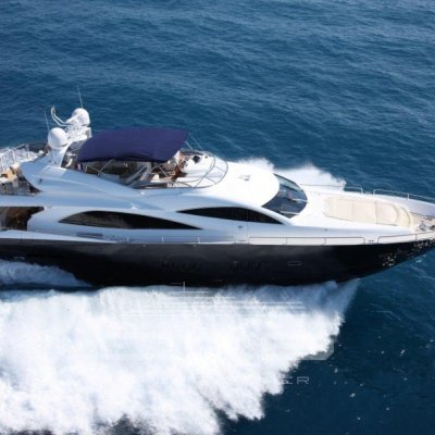 SUNSEEKER 90 Yacht