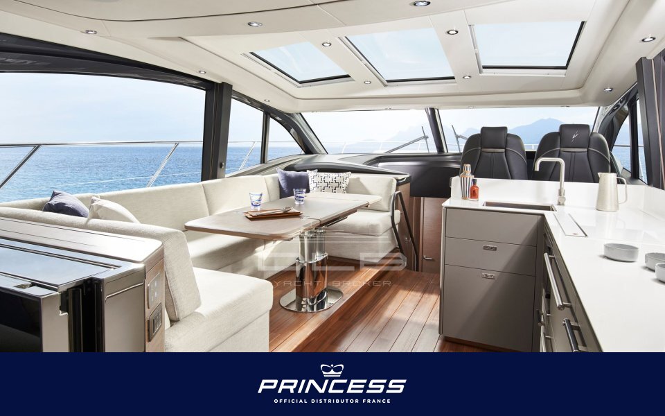 PRINCESS V55