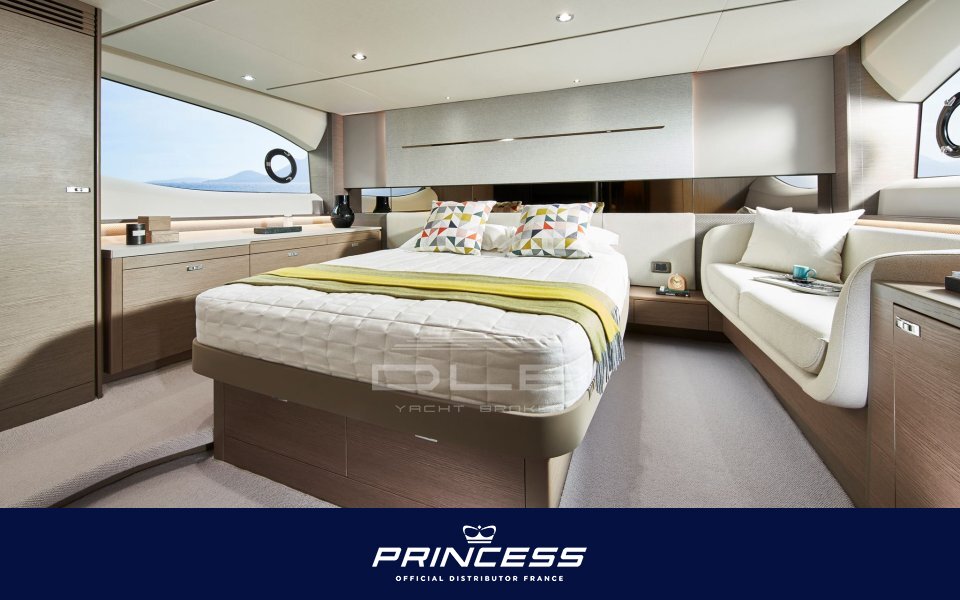 PRINCESS V55